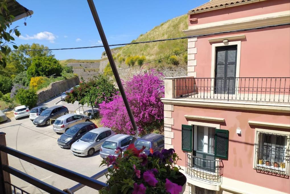 Xenofon'S Cozy Apartment Corfu  ภายนอก รูปภาพ