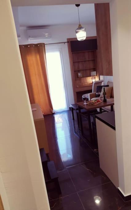Xenofon'S Cozy Apartment Corfu  ภายนอก รูปภาพ