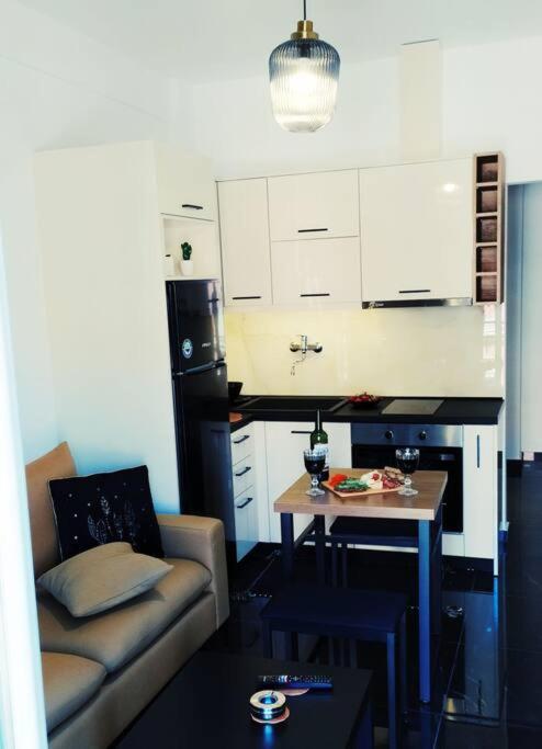 Xenofon'S Cozy Apartment Corfu  ภายนอก รูปภาพ